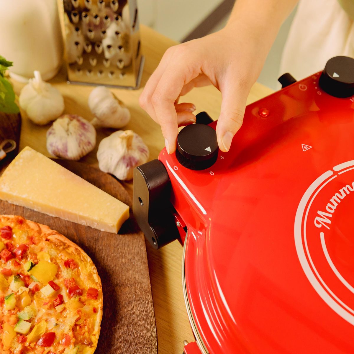 Thermostat et minuterie du Cecotec Pizza&Co Mamma Mia